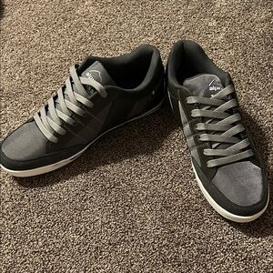 Alpine Men's Charcoal and Black Sneakers